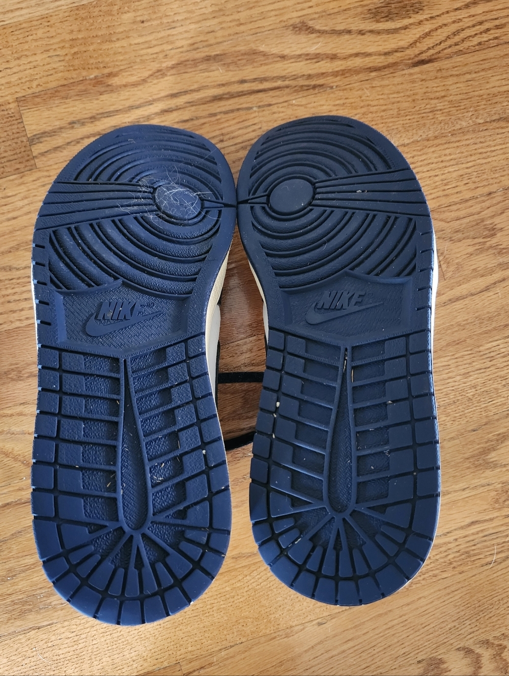 Nike Air Jordan 1 Retro High OG "Midnight Navy"  Size 14 Gently Used Condition - Picture 5 of 8
